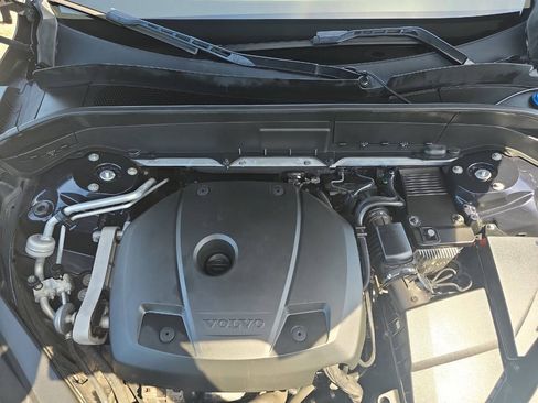 Used 2016 Volvo XC90 T6 Inscription w/ Convenience Package AWD/4WD image 39