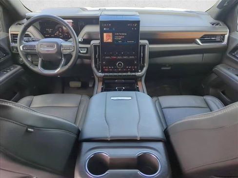 Used 2026 GMC Yukon Denali w/ LPO, Floor Liner Package AWD/4WD image 21