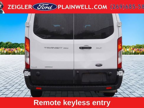 Used 2024 Ford Transit 350 XLT RWD image 4