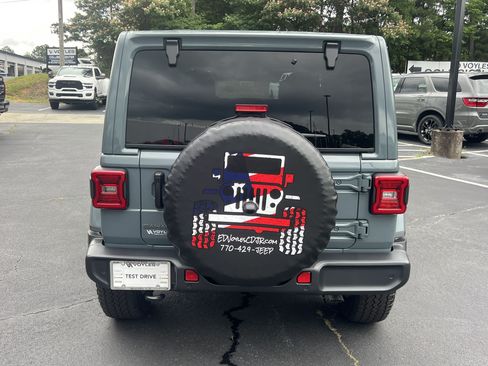 New 2026 Jeep Wrangler Unlimited Sahara AWD/4WD image 7