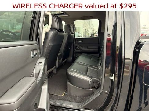 Used 2024 Nissan Frontier SL w/ Technology Package image 11