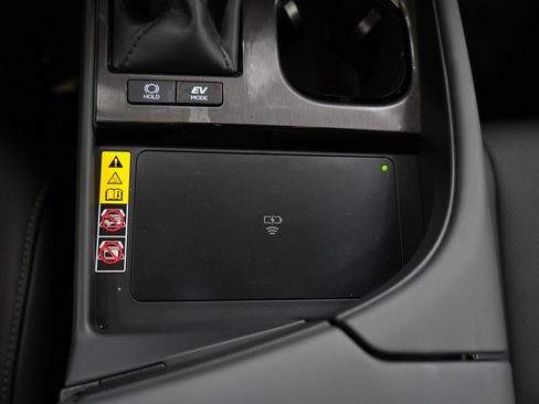 Used 2025 Lexus ES 300h FWD image 23