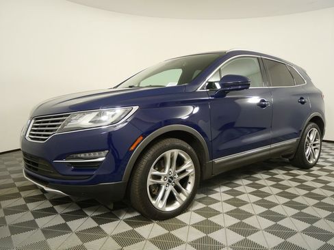 Used 2018 Lincoln MKC Reserve w/ Lincoln MKC Climate Package image 8
