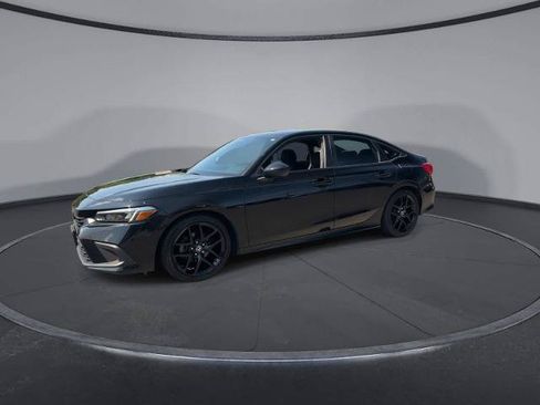 Used 2024 Honda Civic Sport image 4