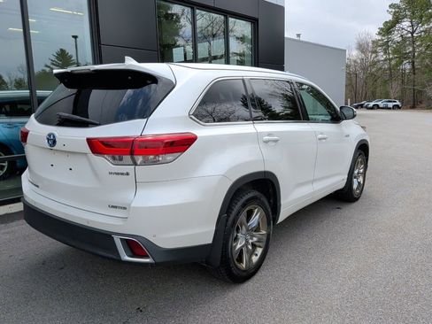 Used 2017 Toyota Highlander Limited Platinum AWD/4WD image 7