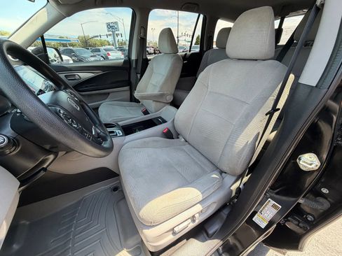Used 2016 Honda Pilot EX image 9