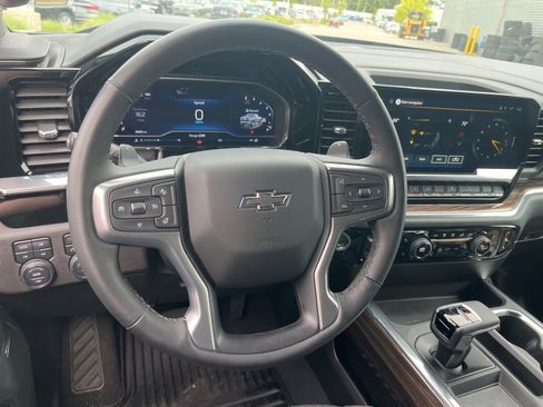 Used 2025 Chevrolet Silverado 1500 RST w/ All Star Edition Plus AWD/4WD image 19