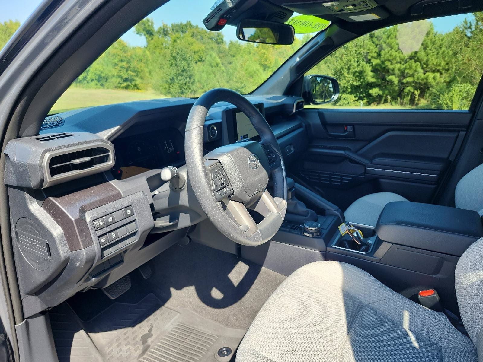 Used 2026 Toyota 4Runner SR5 AWD/4WD image 13