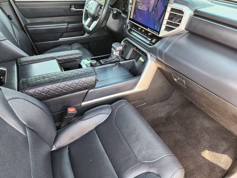 Used 2022 Toyota Tundra Platinum RWD image 14