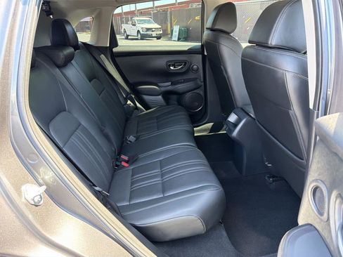 Used 2024 Honda HR-V EX-L image 14