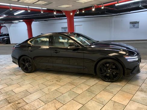 Used 2022 Genesis G70 3.3T w/ Sport Advanced Package image 8