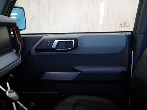 Used 2022 Ford Bronco Badlands w/ Sasquatch Package image 32