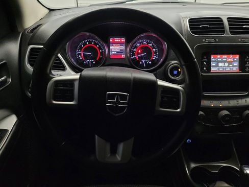 Used 2017 Dodge Journey SE w/ Flexible Seating Group image 22