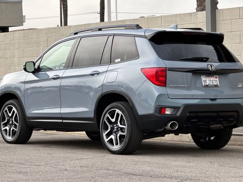 Certified 2023 Honda Passport Elite image 3