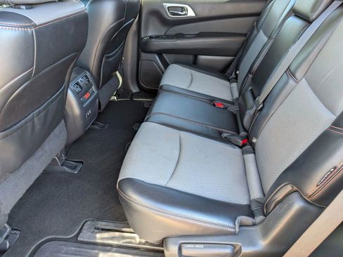 Used 2019 Nissan Pathfinder SV w/ Rock Creek Edition image 21