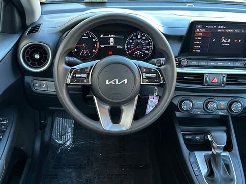 Used 2024 Kia Forte LXS w/ LXS Technology Package image 15