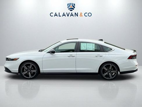 Used 2023 Honda Accord Sport image 4