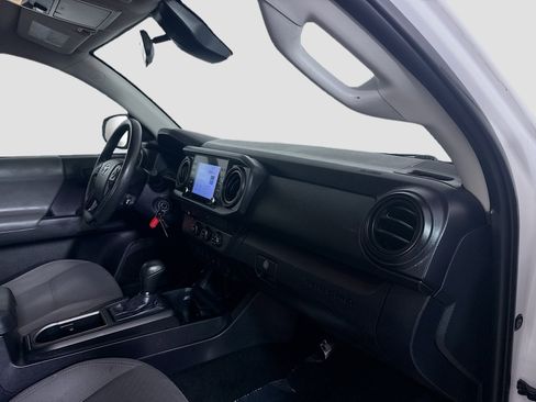 Used 2021 Toyota Tacoma SR RWD image 27