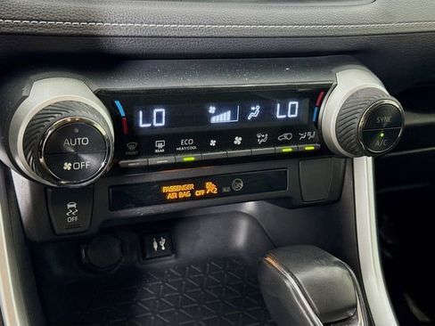 Certified 2019 Toyota RAV4 XLE Premium w/ Carpet Mat Package FWD image 17