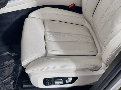 New 2027 BMW X7 xDrive40i AWD/4WD image 19