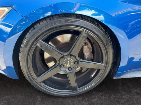 Used 2017 Ford Mustang GT w/ GT Performance Package RWD image 14