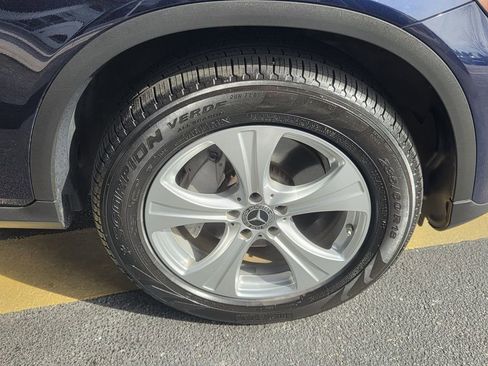 Used 2018 Mercedes-Benz GLC 300 4MATIC image 13