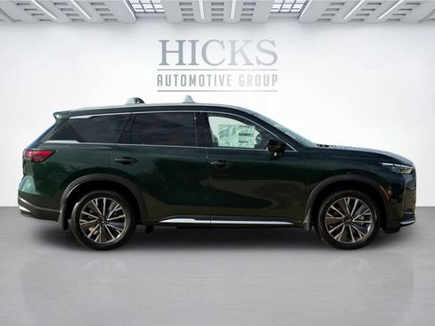 New 2026 INFINITI QX60 Luxe w/ Family Package image 4