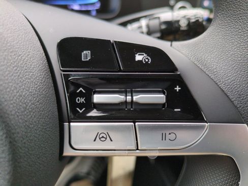 New 2026 Hyundai Elantra SE FWD image 20