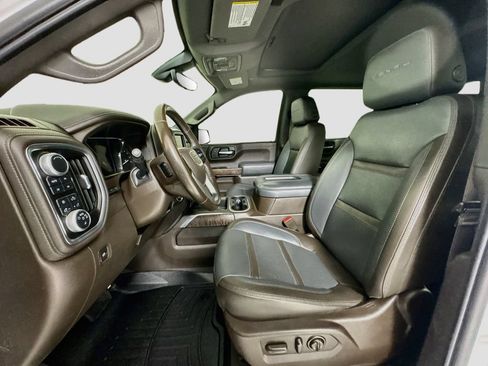 Used 2019 GMC Sierra 1500 Denali w/ Denali Ultimate Package AWD/4WD image 12