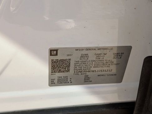 Used 2018 Chevrolet Traverse LT image 13