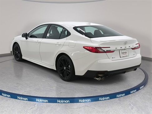 Certified 2025 Toyota Camry SE image 7