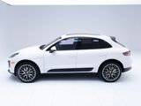 Certified 2020 Porsche Macan image 2