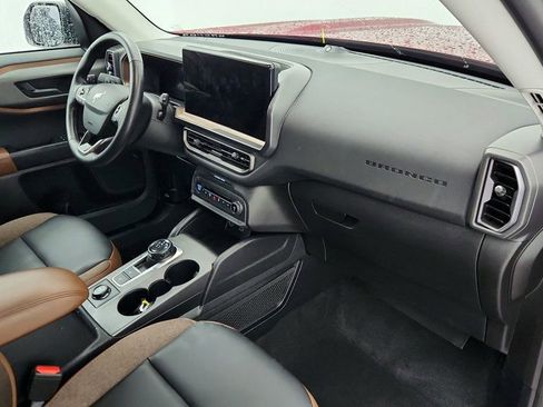 Used 2025 Ford Bronco Sport Outer Banks w/ Outer Banks Tech Package+ image 24