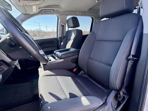 Used 2018 GMC Sierra 1500 SLE w/ SLE Value Package image 16