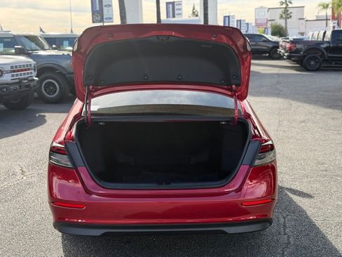 Used 2024 Honda Accord EX image 12