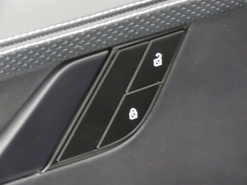 Certified 2023 Porsche 911 GT3 RWD image 34