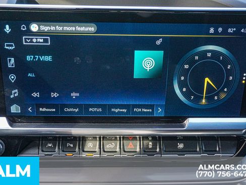 Used 2024 Chevrolet Silverado 1500 High Country w/ Technology Package image 42