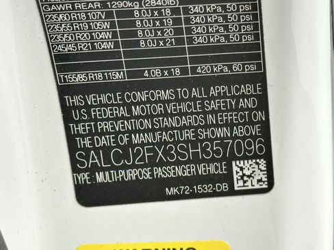 Certified 2025 Land Rover Discovery Sport S image 16