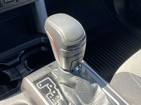 Certified 2021 Toyota Tacoma TRD Off-Road w/ Technology Package image 13