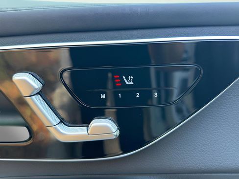 Used 2025 Mercedes-Benz GLC 43 AMG GLC 43 AMG image 15