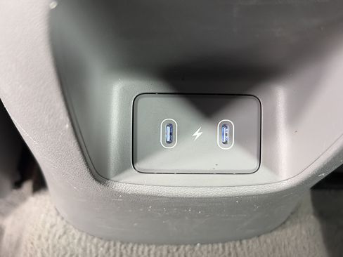 Used 2024 Hyundai Elantra Blue FWD image 17