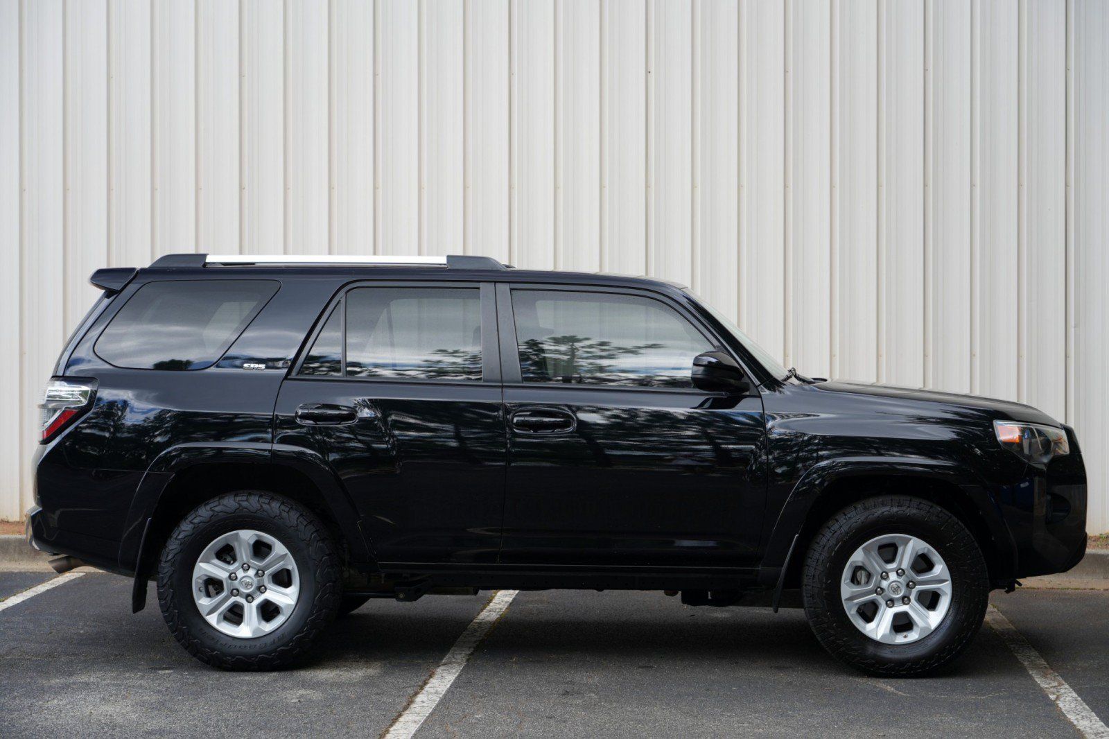 Used 2021 Toyota 4Runner SR5 RWD image 44