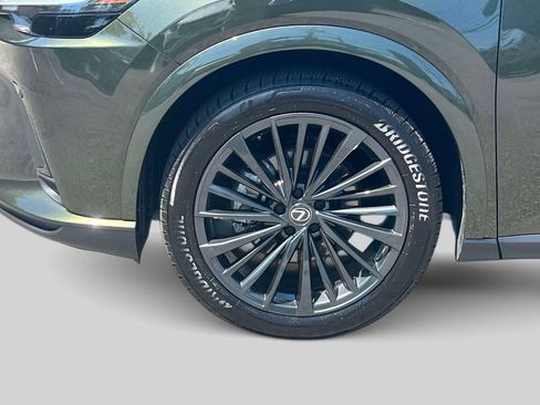 Used 2025 Lexus RX 350h AWD/4WD image 10