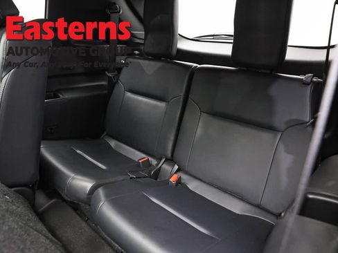 Used 2022 Mitsubishi Outlander SE FWD image 25