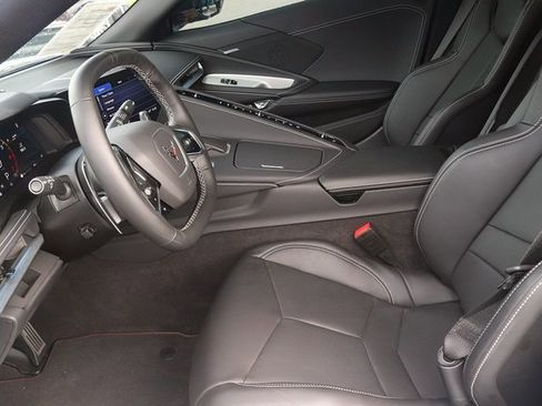 Used 2023 Chevrolet Corvette Stingray Convertible w/ 1LT image 11