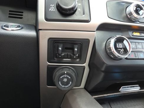 Used 2022 Ford F350 Lariat w/ Tremor Off-Road Package AWD/4WD image 34