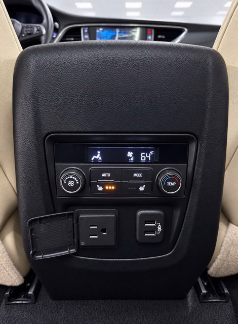 Used 2019 Buick Enclave Premium w/ Trailering Package, 5000 lbs. AWD/4WD image 35
