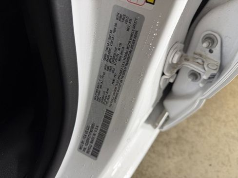 Used 2023 RAM 1500 Laramie image 26