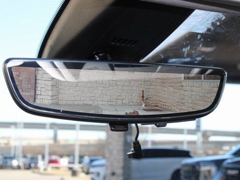 Used 2023 GMC Acadia Denali w/ Black Diamond Edition image 32