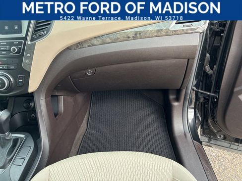 Used 2017 Hyundai Santa Fe Sport image 43